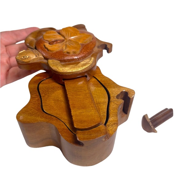 aloha wood art turtle puzzle Trinket Jewelry Box Design In Hawaii By Paul Le - Picture 8 of 16